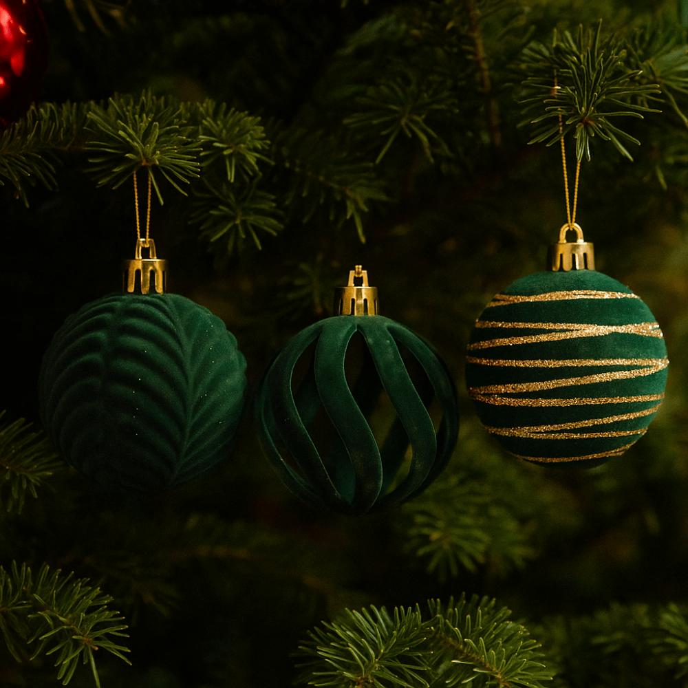 6pcs/set Red Green White Christmas Ball Ornaments Velvet Xmas Tree Hanging Balls Children Gifts