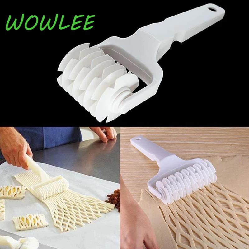 1PC High Quality Pie Pizza Cutter Pastry Bakeware Embossing Dough Roller Lattice Cake Tools Plastic Baking Tool