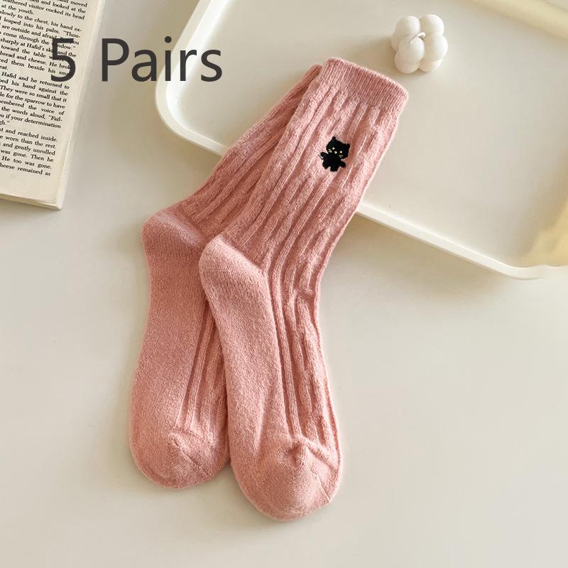 5 Pairs of Women's Winter Clothes and Velvet Warm Linen Pattern Embroidery Tube Socks