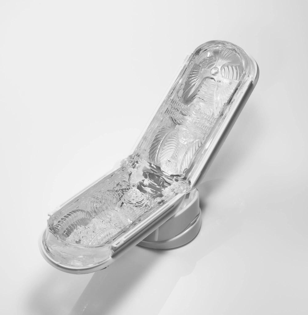 TENGA Flip Zero Gravity White Reusable Mini Lotion Included