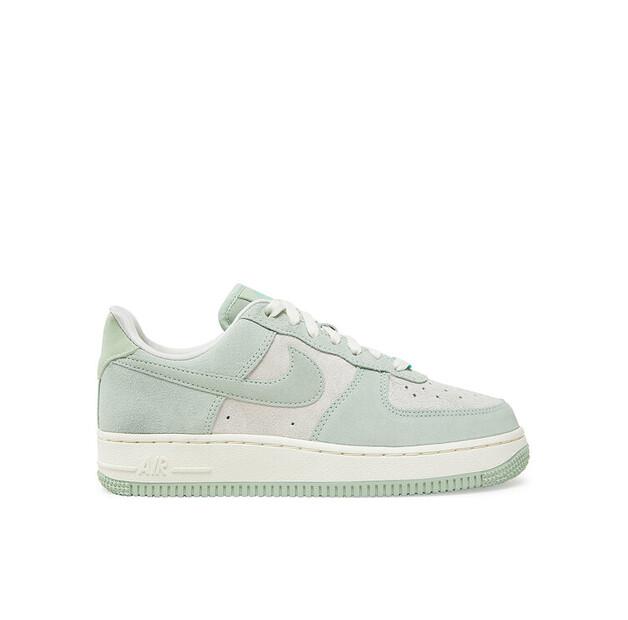 

Nike Кроссовки Air Force 1 07 HQ1497 зеленый EU 36