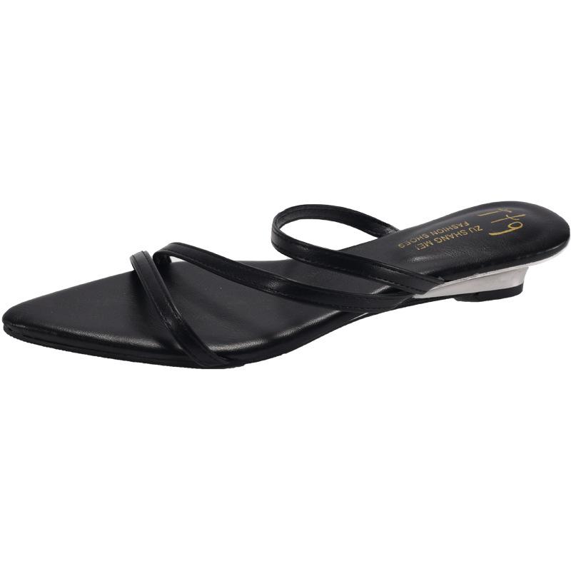 2025 New Fairy Wind Pointed One-word Slippers Female Summer Wear Flat-bottomed Open-toed Sexy Roman Cool Slippers