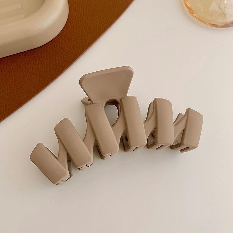 Solid Vintage Matte Geometric Hair Claws For Women Thick Hair Strong Hold Sweet Hair Clips Hairpins Fashion Hair Accessories