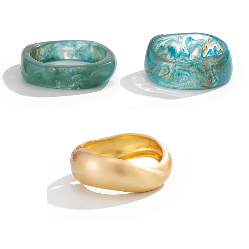 Ingemark 3 Style Boho Y2K Glossy Resin Wide Bracelets for Women Punk Smooth Curved Spring Opening Metal Bangles 2025 New Jewelry