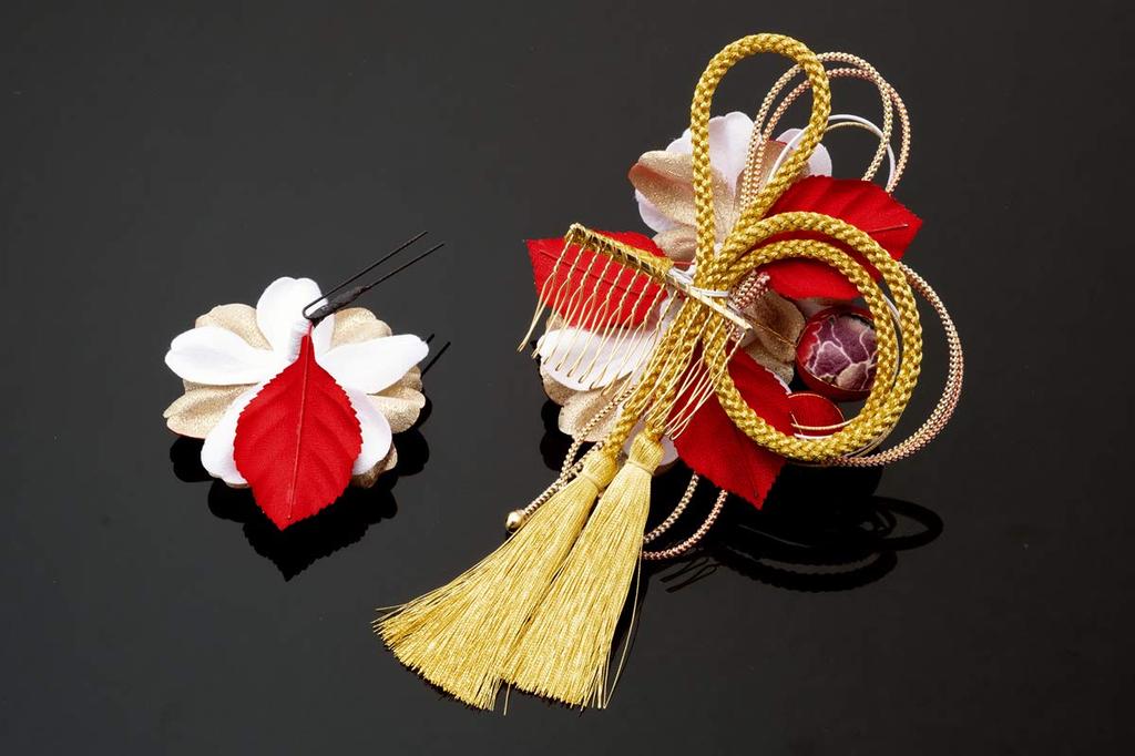 Haarschmuck für die Zeremonie zur Volljährigkeit, Abschlussfeier, 2-teiliges Set, Rot, Rot, Goldene Kirschblüte, Corsage, Zopf, Perlendekoration, Kammtyp, U-Nadeltyp