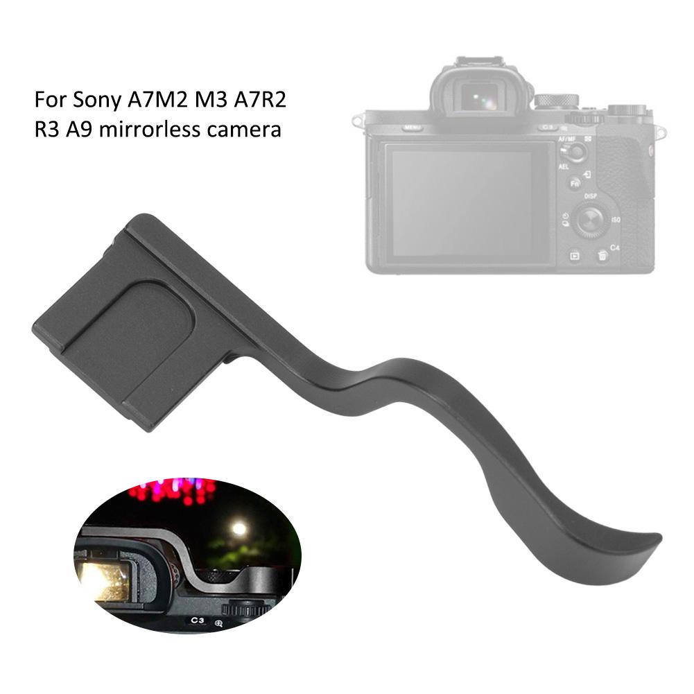 Aluminium Alloy Hot Shoe Thumb Handle Buckle Strap Holder for Sony A7M2 M3 A7R2 R3 A9