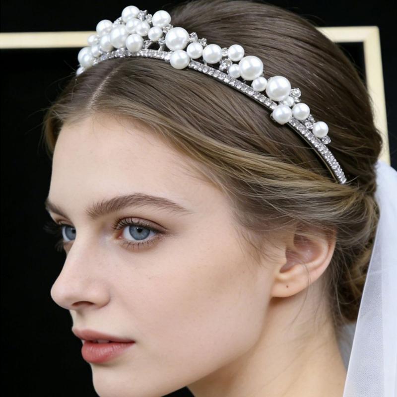 Beautiful Pearls Tiaras Brides Hairband with Intricate Detailing and Comfortable Wear for Photoshoots and Receptions