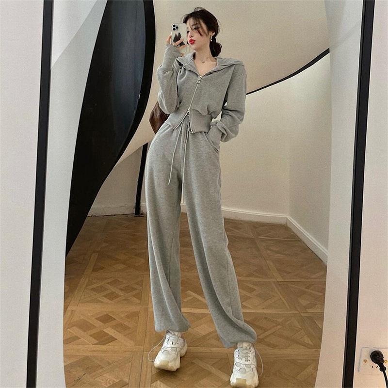 Chic Early Autumn Women's Hooded Sweatshirt and Pants Set #867: Trendy Casual Sportswear Two-Piece Suit