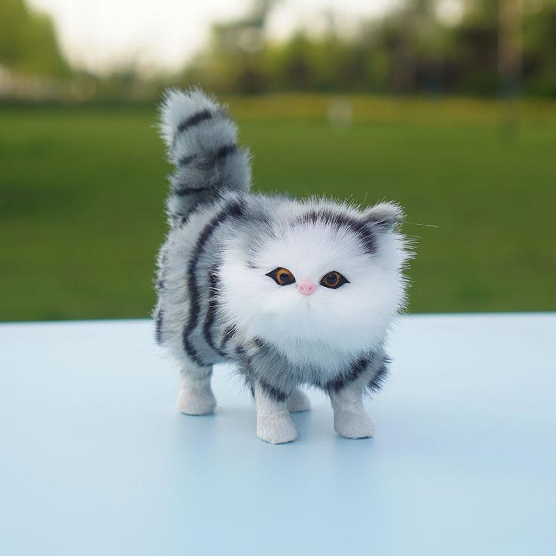 

Милый плюшевый котенок, модель животного - креативное украшение и поделка