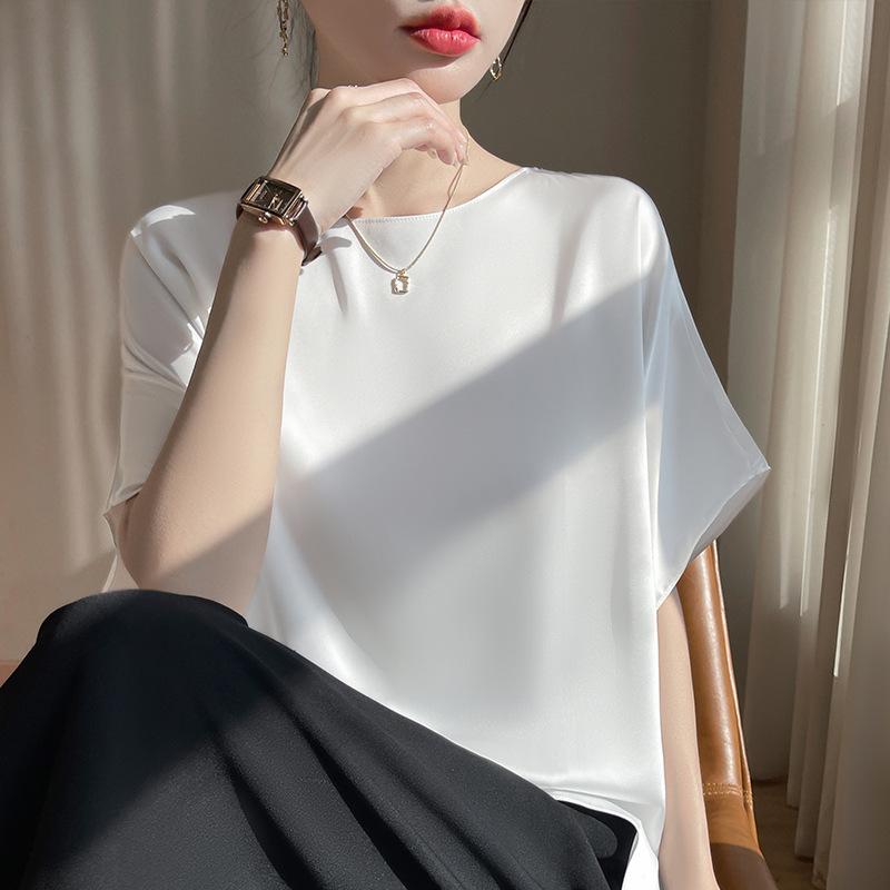 Silk satin summer women's new round neck loose batman shirt slim temperament versatile T-shirt short sleeves, top