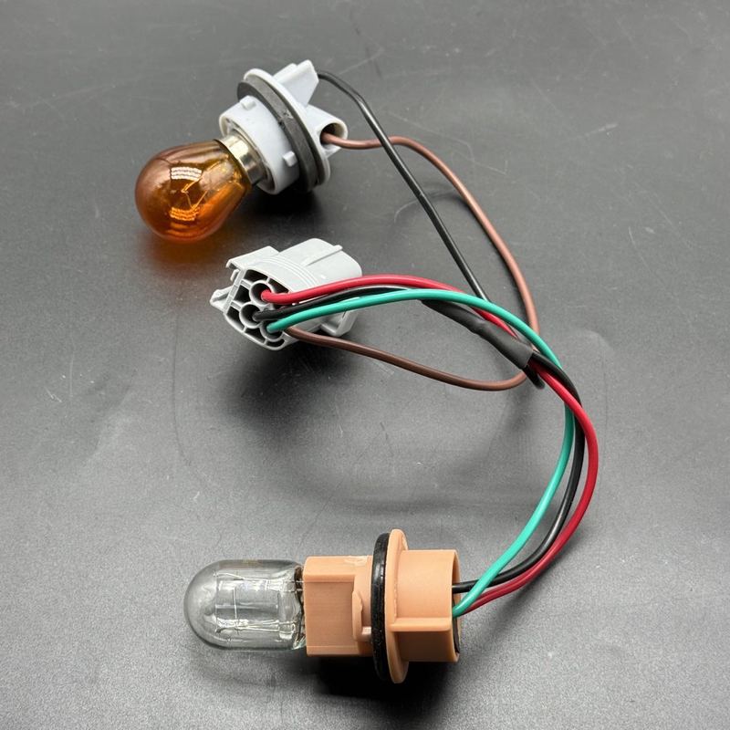 For Mitsubishi Pajero V73 V77 Rear Bar Light Bulb Wiring Harness Socket Rear Bumper Light Bulb Plugs