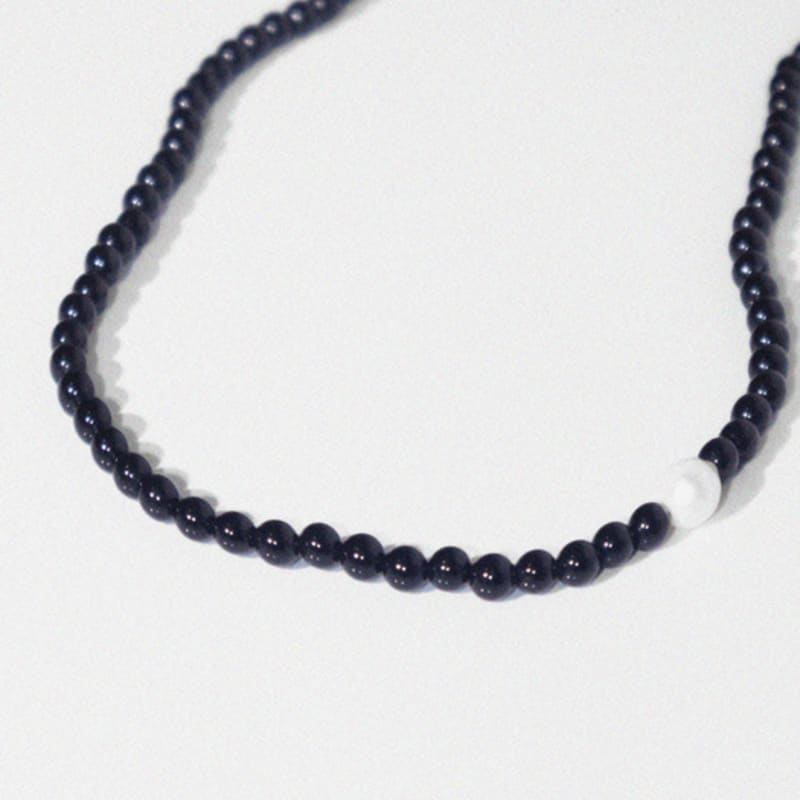 Kiee Oshimu (Silver925) 506 Black Pearl Spot Necklace