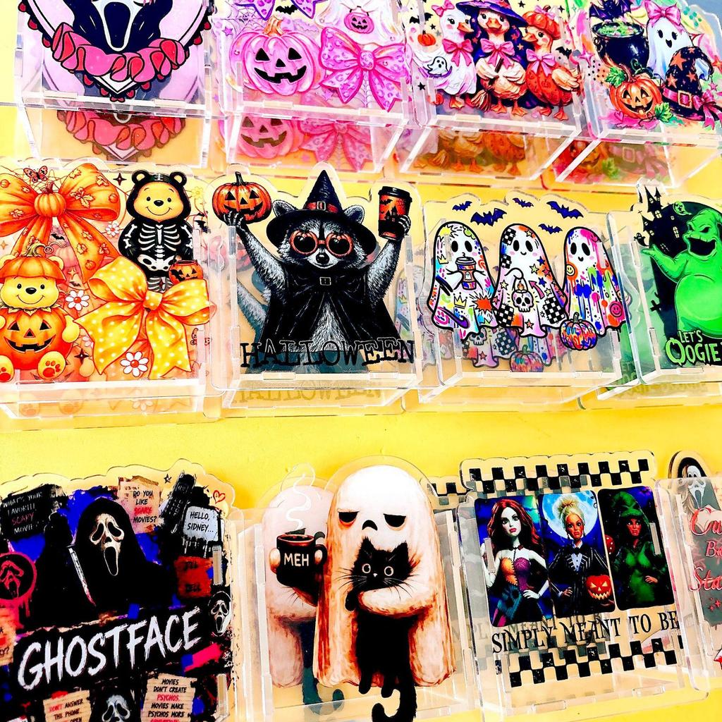 Winnie the Pooh Halloween Ghost Acrylic Pen Holder & Case