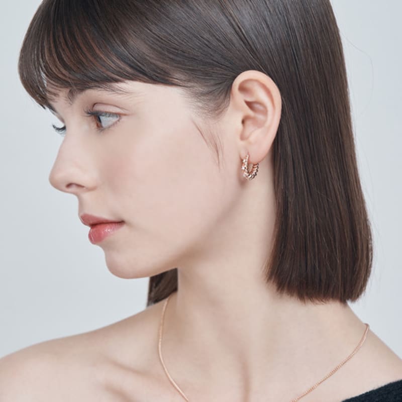 ELLE Jewelry 14K Ella Twist Cubic Earrings (Gold Filled) ELGPEE503