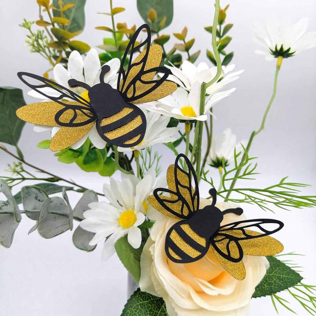 24pcs 3D Bee Decorative Double Glitter Bee Sticker Wall Decor Realistic Shiny Decor Decal For Family Party Classroom Outdoor Theme Decoration