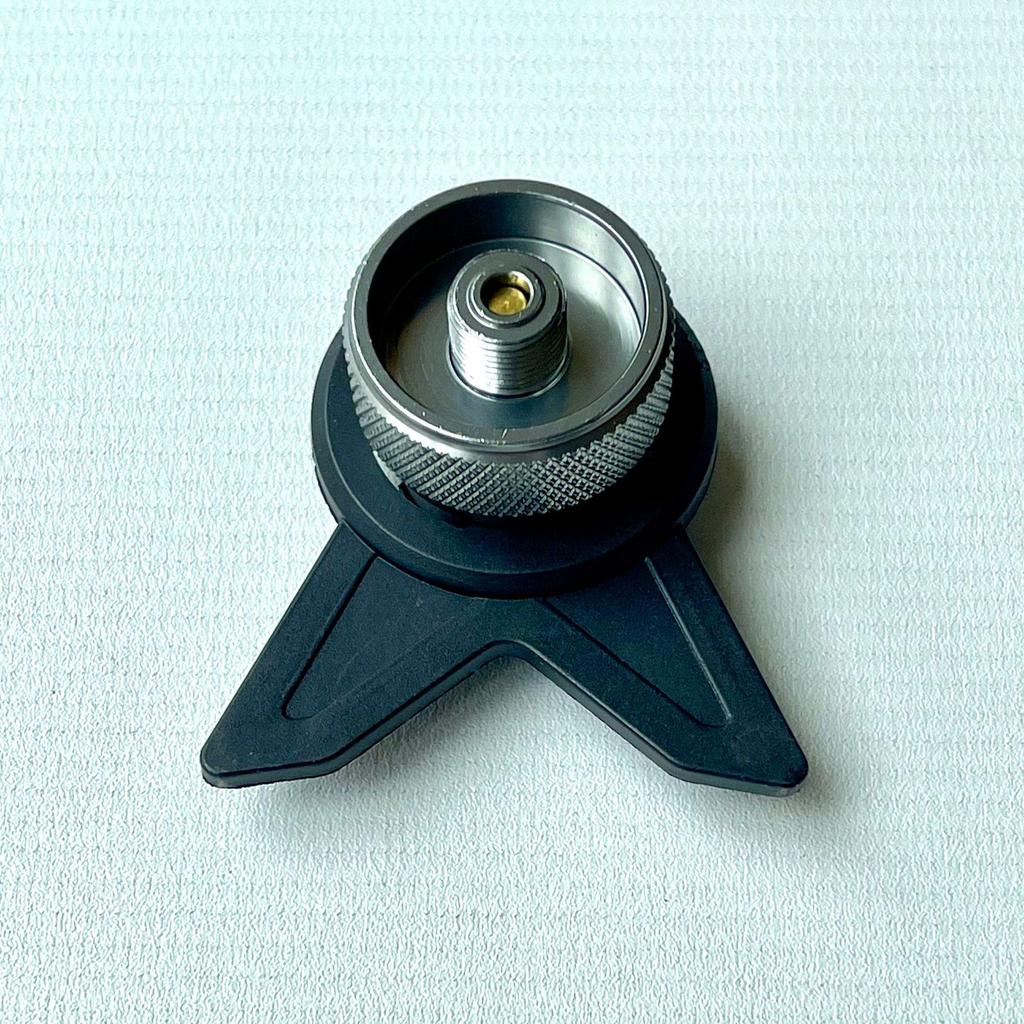 Portable Self-Locking Gas Tank Adapter with Anti-Roll Bracket for Camping Stoves
