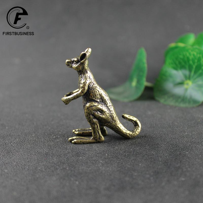 Vintage Messing Känguru Figuren Miniaturen Tee Haustier Handwerk Desktop kleine Ornamente Tier Home Dekore Zubehör Kinder Geschenke