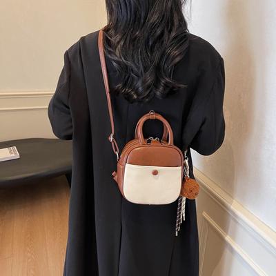Crossbody Bag Women's 2025 New Trend Fashion Simple Portable Shoulder Bag Women's Foreign Style Premium Bag