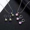 Set di gioielli con orecchini a cerchio, collana a catena con ciondolo rotondo con zirconi cubici da donna