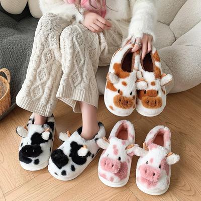 Cartoon Kuh Fellpantoffeln mit verdickter Ferse, Warme rutschfeste Indoor-Winterclogs