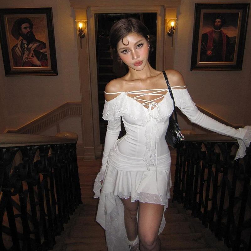 Women's Spice Girls Pure Personality Street Fashion Waist Irregular Long Sleeve Dress