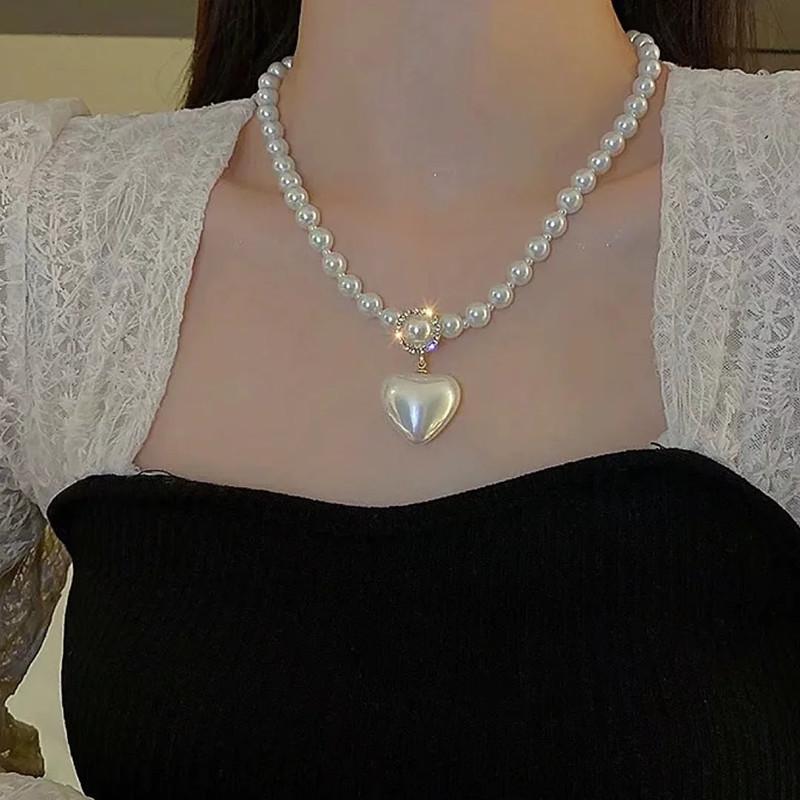 Diamond-encrusted Pearl Love Necklace Necklace Women's Tide Niche High-end Sense with Elegant Jewelry