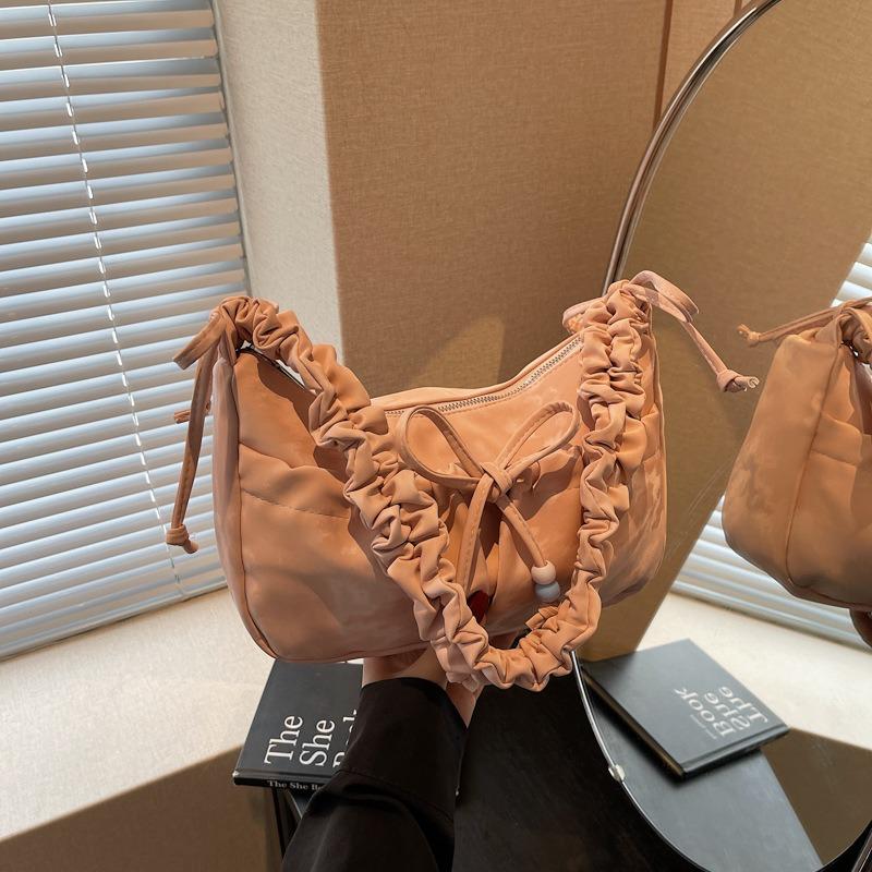 Large-capacity bag women's summer new niche bow shoulder messenger bag pleated dumpling bag