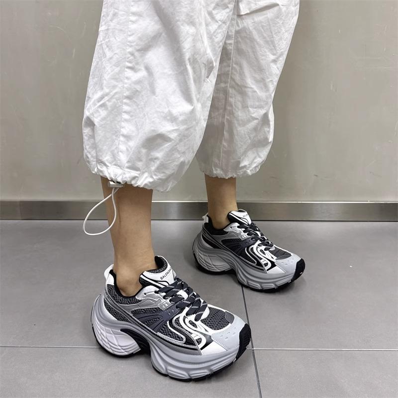 Fashion Shoes for Women Non-slip New Fashion 2024 High Quality Solid Color Autumn Outdoors Women's Vulcanize Shoes Zapatillas Mujer