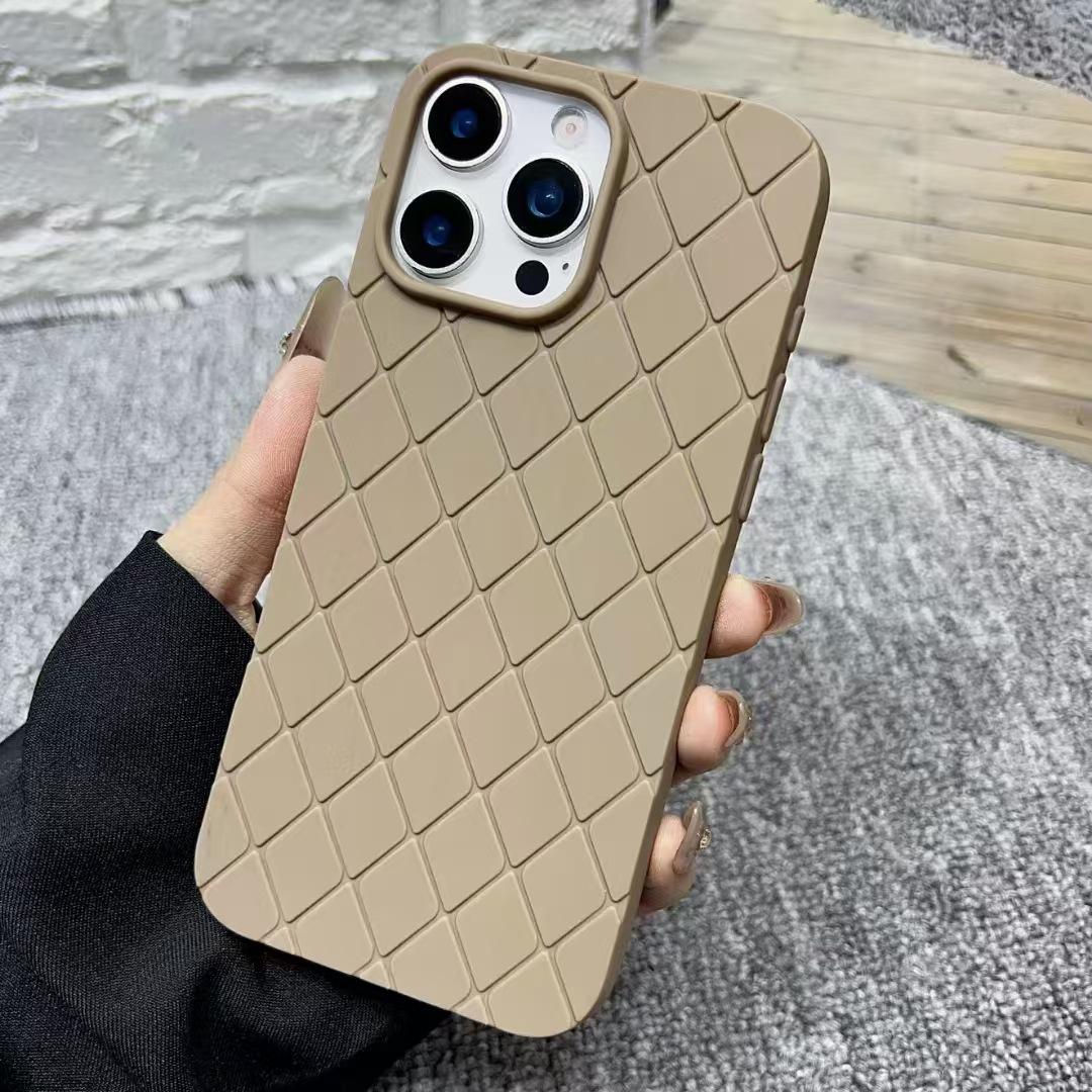 

Подходит для чехла для мобильного телефона IPhone16Pro Силиконовый с ромбовидным узором Apple 15/14 Противоударный и противоскользящий Простой защитный чехол Apple 16Plus