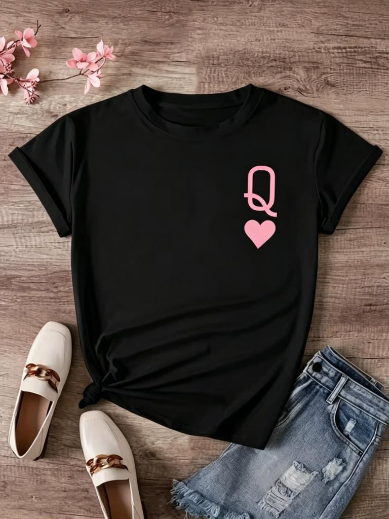 Q Letter Heart Print Tshirt Minimalist Initial And Heart Graphic Short Sleeve Round Neck Tops Unisex All Season Essential Tee