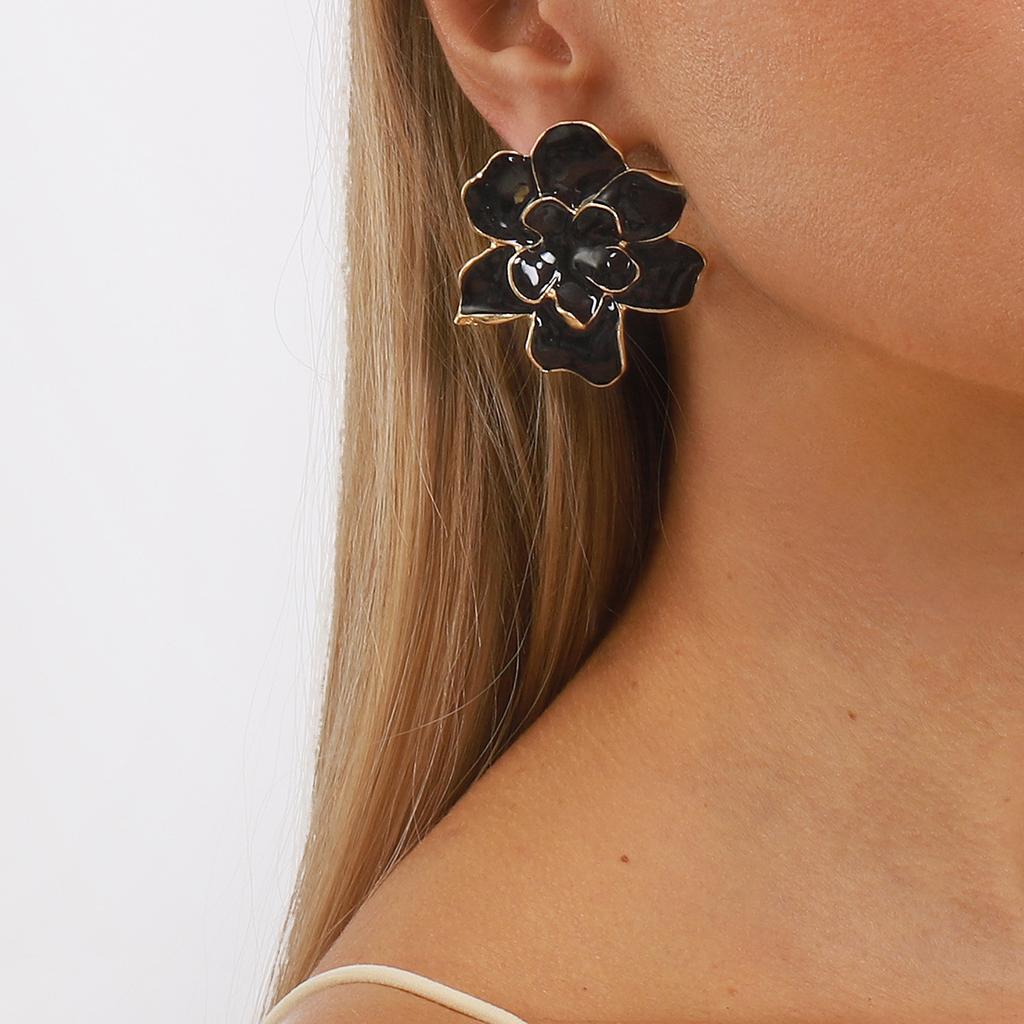 Cross Border Trendy Exaggerated Layered Style Oil Drip 3D Flower Earrings Vintage Hong Kong Style Ear Studs For Women