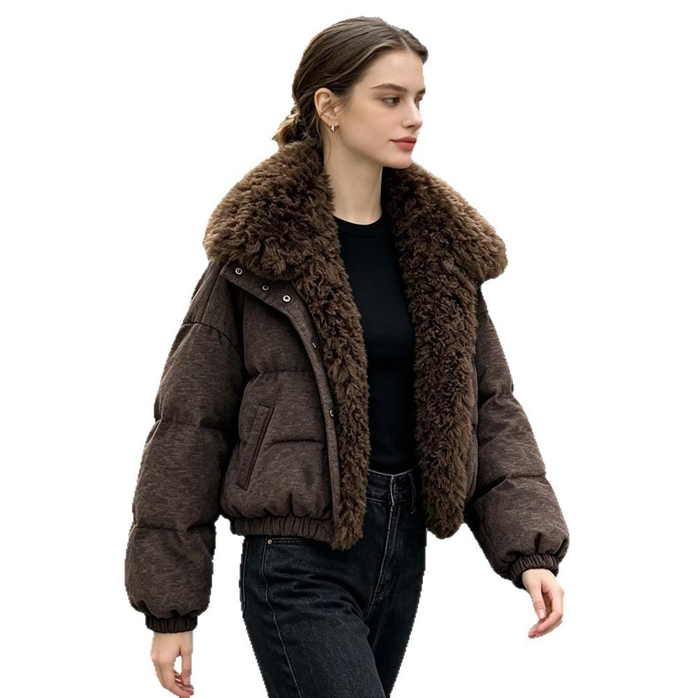 Europe, America, autumn and winter new real lamb wool collar short white duck down jacket fur jacket fashion thickened warm
