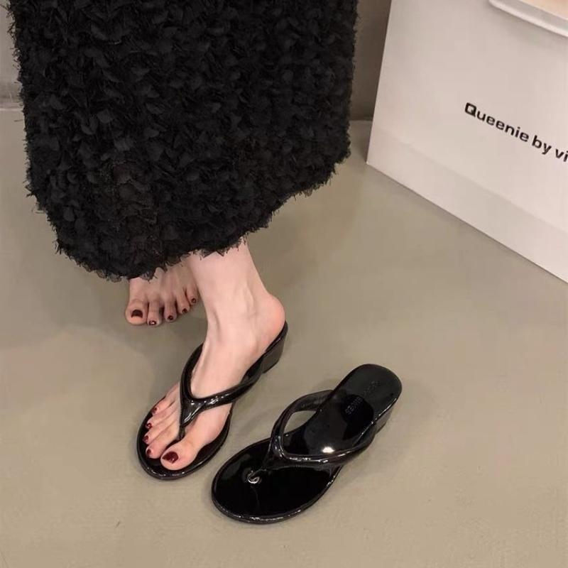 

Модная женская обувь, удобные летние женские тапочки на танкетке и платформе, спортивные пляжные шлепанцы с открытым носком, повседневная обувь 2024 35 чёрный