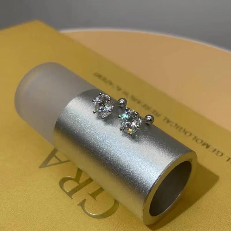 0.3-2CT Moissanite Earrings 925 Silver Round Cut Stud Earrings Piercing Earrings for Men and Women Fine Jewelry
