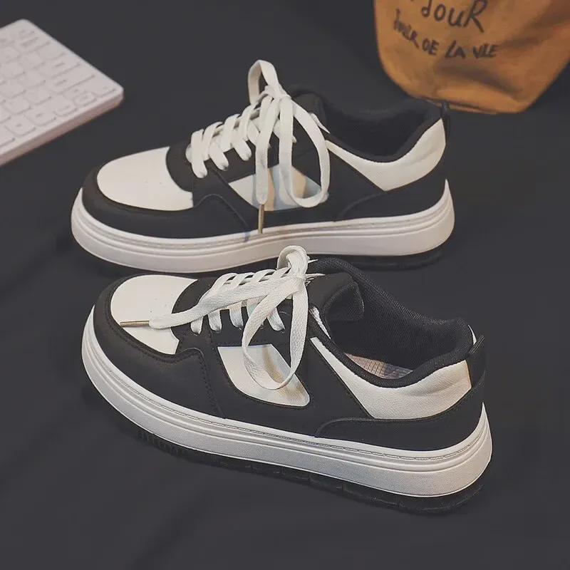 Women's Thick-Soled White Sneakers: All-Match Student Style, New Spring Casuals, High-Value Y01