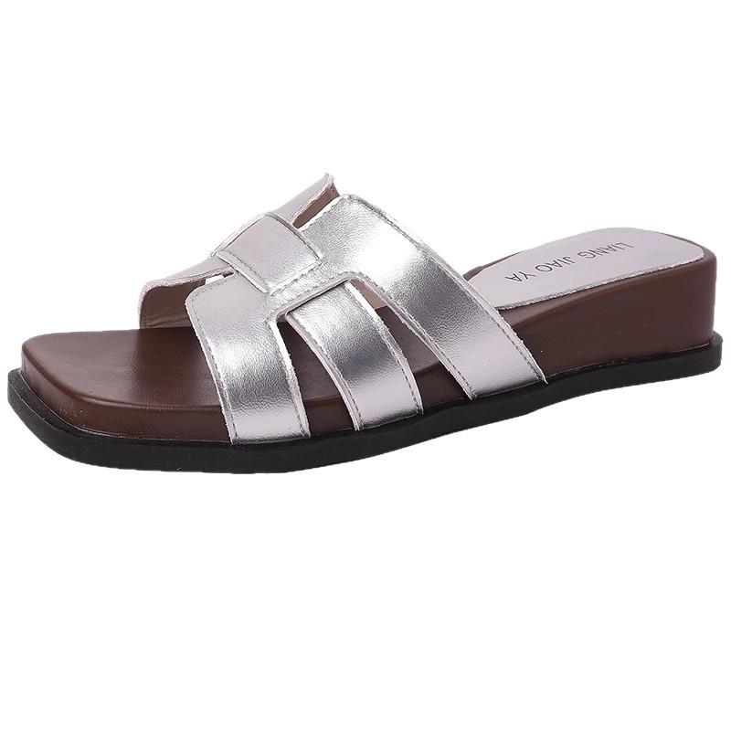 One-character cool slippers women's flat bottom drag summer fashion solid color soft leather square head open-toed casual women's slope and cool slip