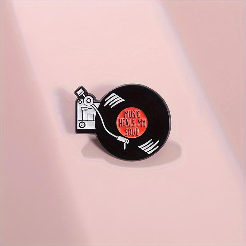 1pc, Music-Themed Enamel Pin, Record Design with "Music Heals My Soul" Quote, Cartoon Metal Badge, Simple Style Decorative Brooch
