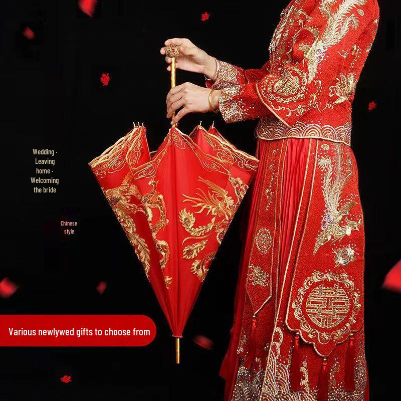 Eleganter roter Brautschirm mit gestickter Spitzkante und langem Griff für Hochzeiten