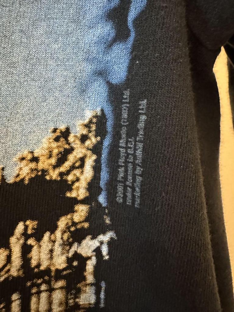 [USED] Vintage 00s PINK FLOYD T-shirt