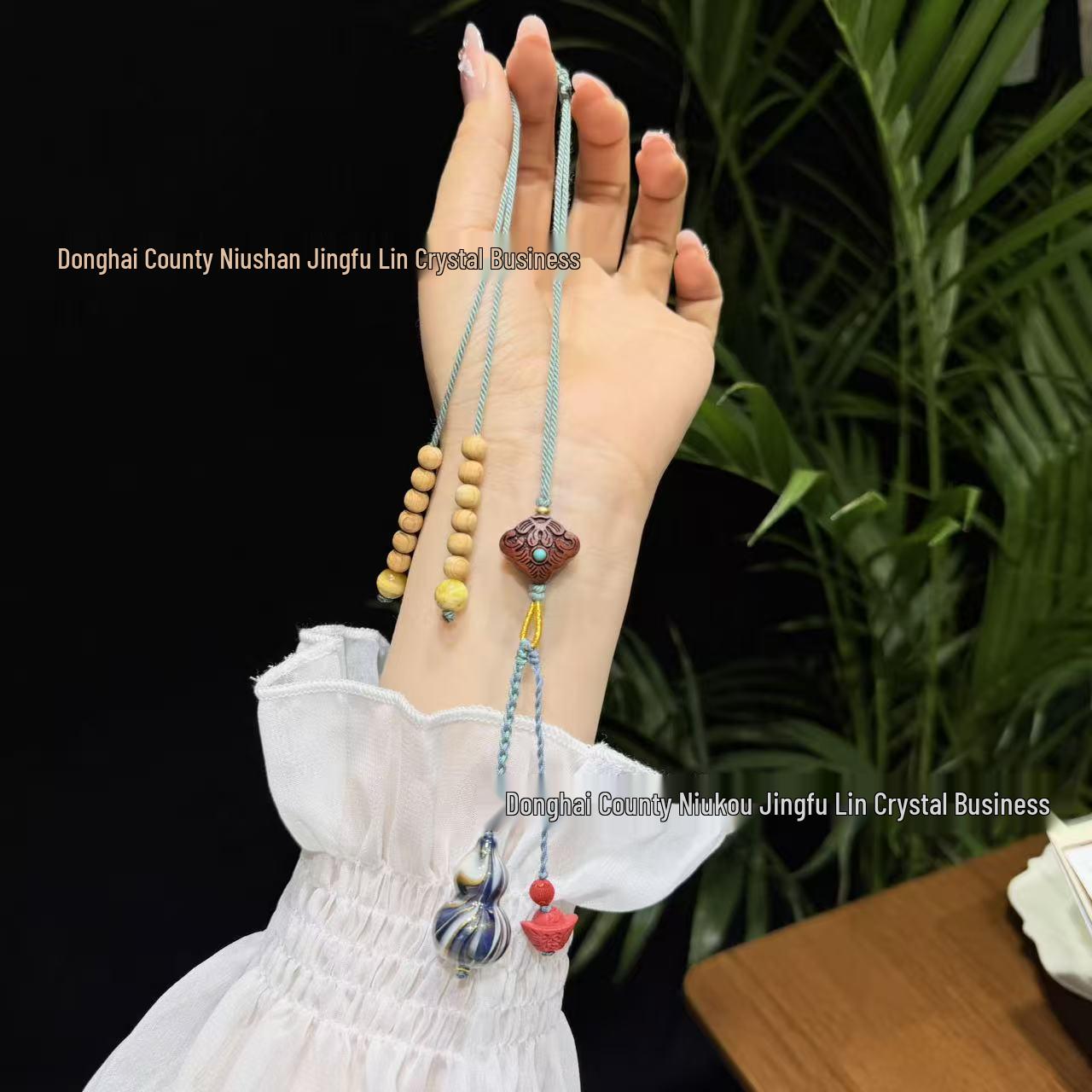 Sandalwood Lotus Carved Phone Chain: Wooden Keyring Bag Pendant for Men and Women
