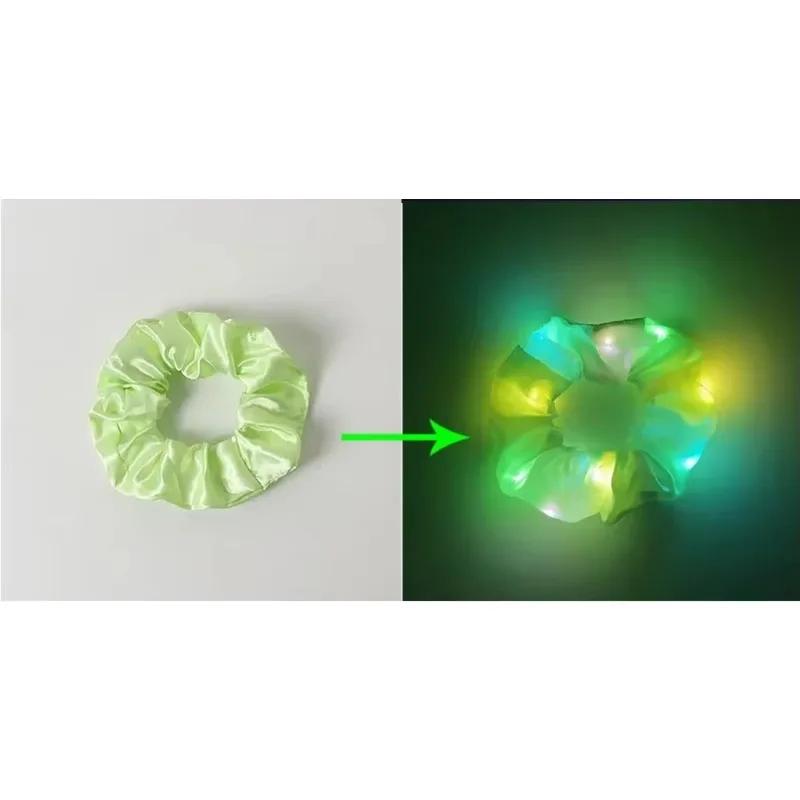 1pcs LED Luminous Hair Scrunchies Light Up Hair Scrunchies Elastic Light Women Girls Hair Bands for Halloween Christmas Party