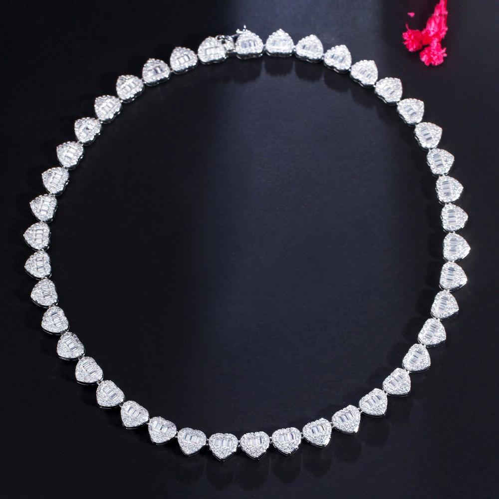 

Hip-Hop Full Diamond Peach Heart Splicing Necklace Cuban Chain Night Club Street Cool Heart-Shaped Zircon Necklace