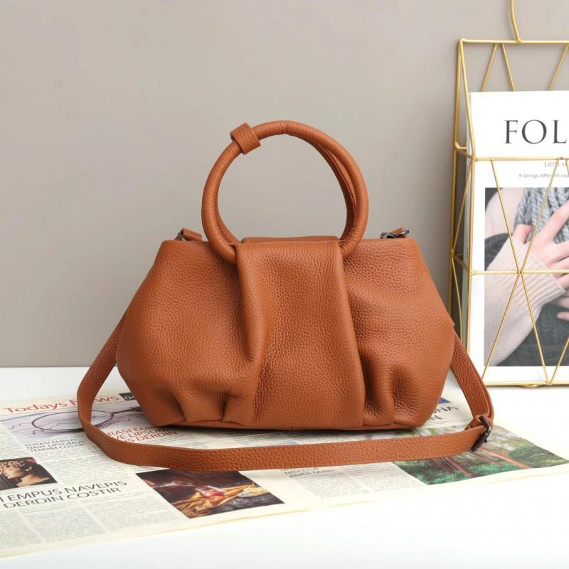 

Bag Original Design Pleated Genuine Leather Women s High-end Korean One-shoulder Cross-body Cloud Small Square Length 29, base width 12, height 17cm золотисто-коричневый