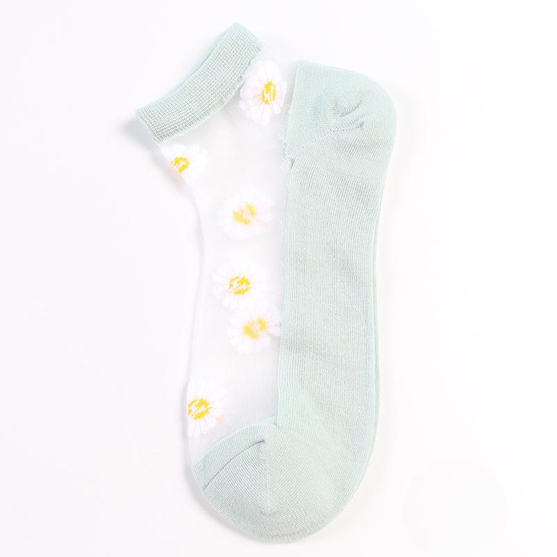 Ladies Spring and Summer New Fashion Leisure Glass Silk Boat Socks