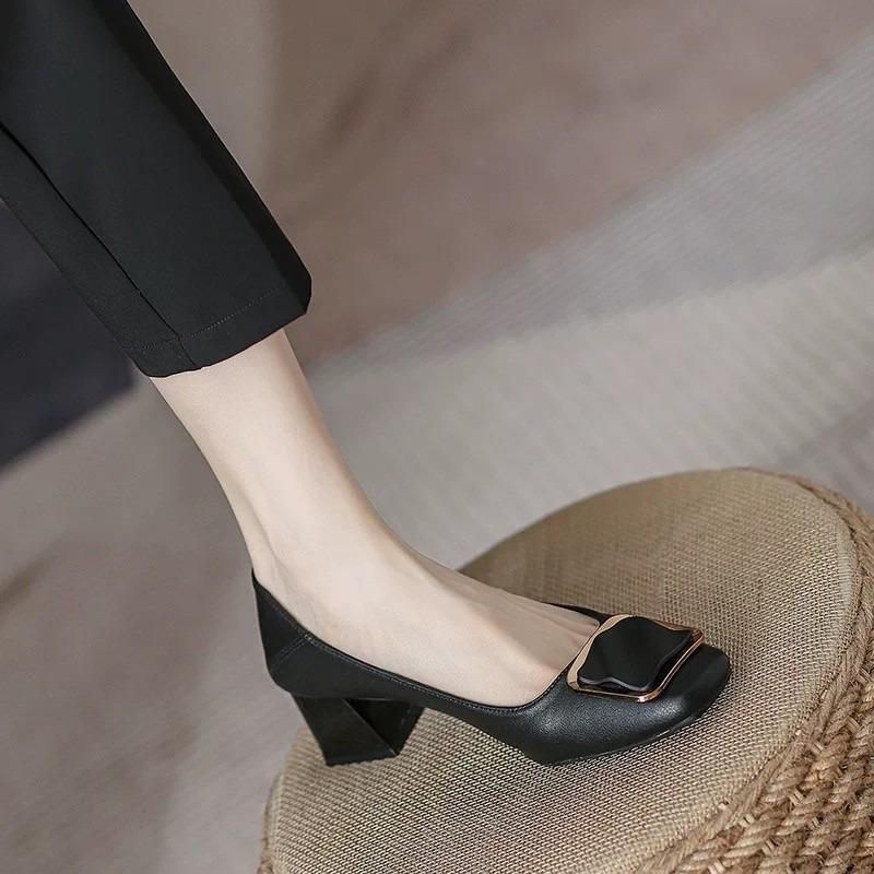 Autumn temperament women's shoes soft leather middle heel square buckle with skirt thick heel square head soft sole comfortable single shoes