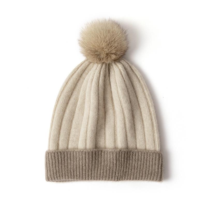 Cashmere Autumn and Winter New Style Women's High End Color Matching Fur Ball Thickened Warm Fashion Knitted Casual Hat