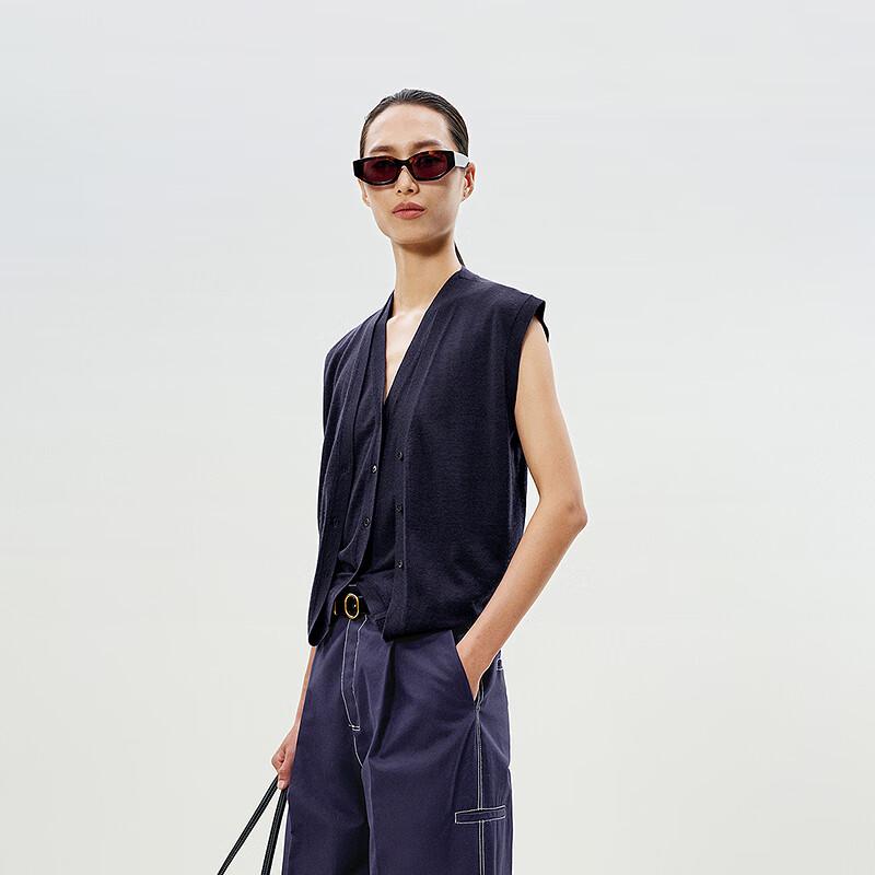 

LESS 2025 Летний шерстяной кардиган-жилет без рукавов с V-образным вырезом L