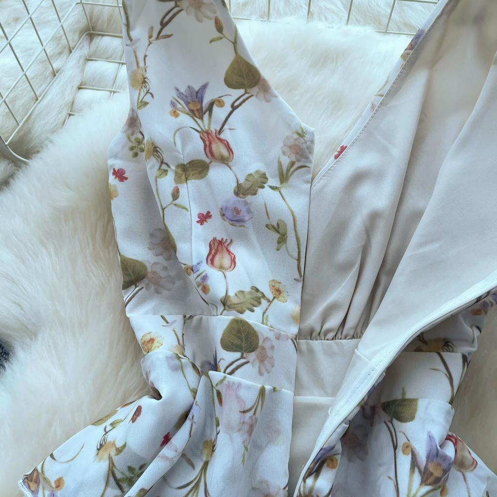 Summer Vacation Floral Printed Halter Chiffon Tiered Maxi Dress for Women Sexy V-Neck Backless Lace-up Ruffles Holiday Long Dress
