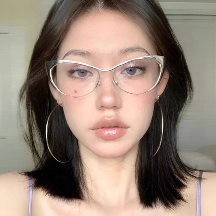 Retro Gold Triangular Cat Flat Glasses Anti-blue Glasses