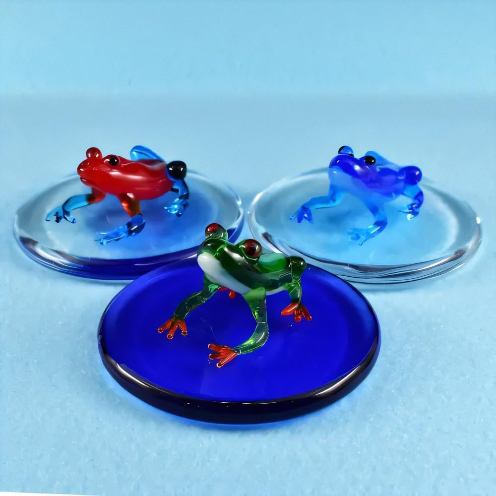 Four Cart Cute Handmade Glasswork Red-Eyed Tree Frog